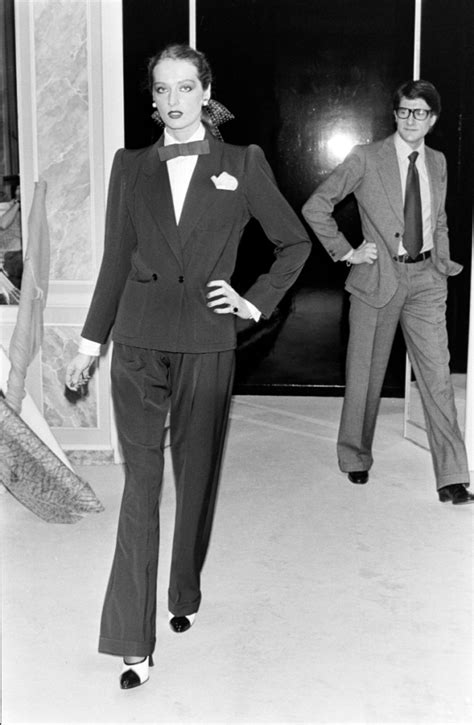 primo smoking donna ysl|This is why Yves Saint Laurent’s Le Smoking suit became a .